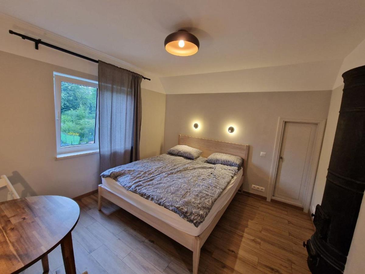 Ozo Estrade No2 Mini Apartment Jūrkalne Buitenkant foto