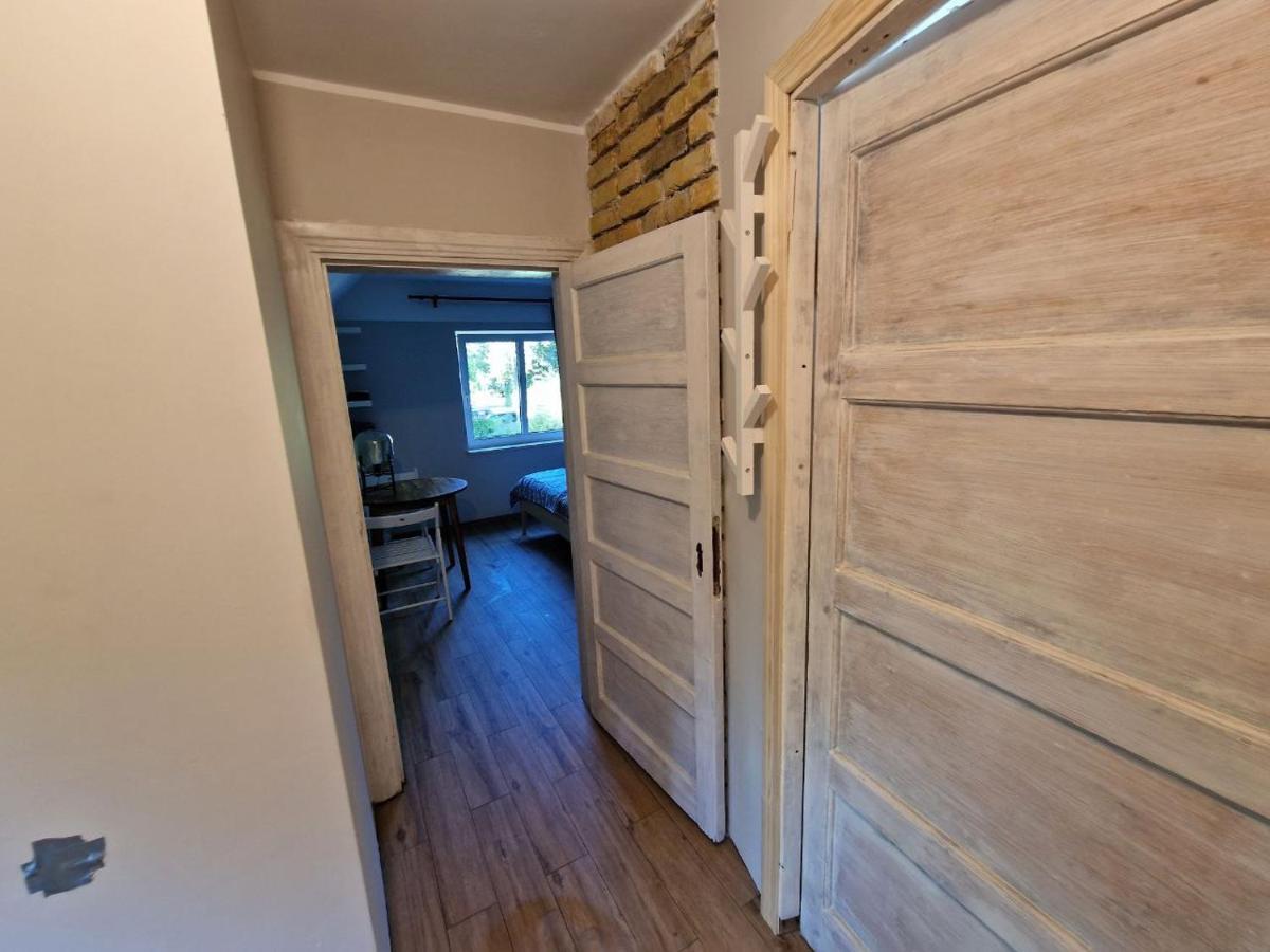 Ozo Estrade No2 Mini Apartment Jūrkalne Buitenkant foto